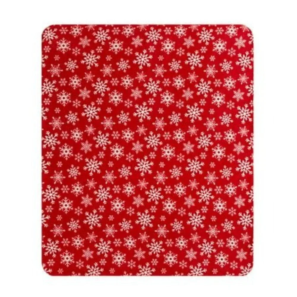 Holiday Time Super Soft Plush Throw Red White Snowflake Pattern 50